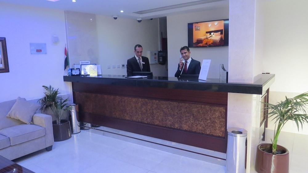 Al Jawhara Metro Hotel Дубай Екстериор снимка