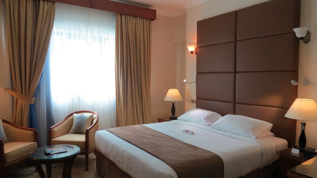 Al Jawhara Metro Hotel Дубай Екстериор снимка