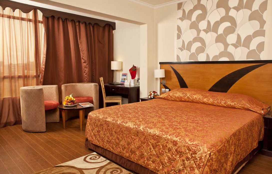 Al Jawhara Metro Hotel Дубай Екстериор снимка