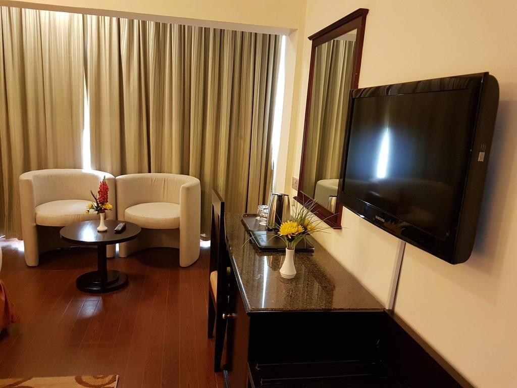 Al Jawhara Metro Hotel Дубай Екстериор снимка
