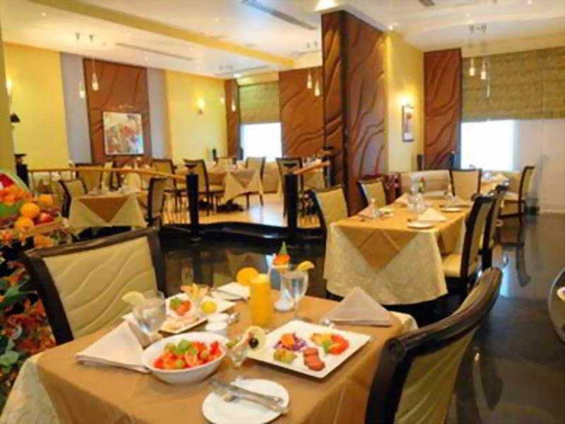 Al Jawhara Metro Hotel Дубай Екстериор снимка